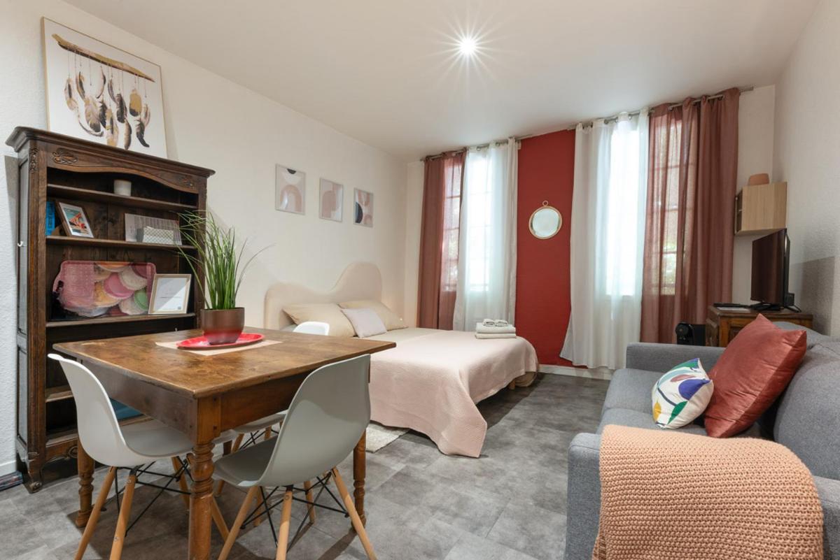 La Casita - Studio Confort Avec Parking Prive - Lit Douillet - Centre Uzes, Pont Du Gard ภายนอก รูปภาพ